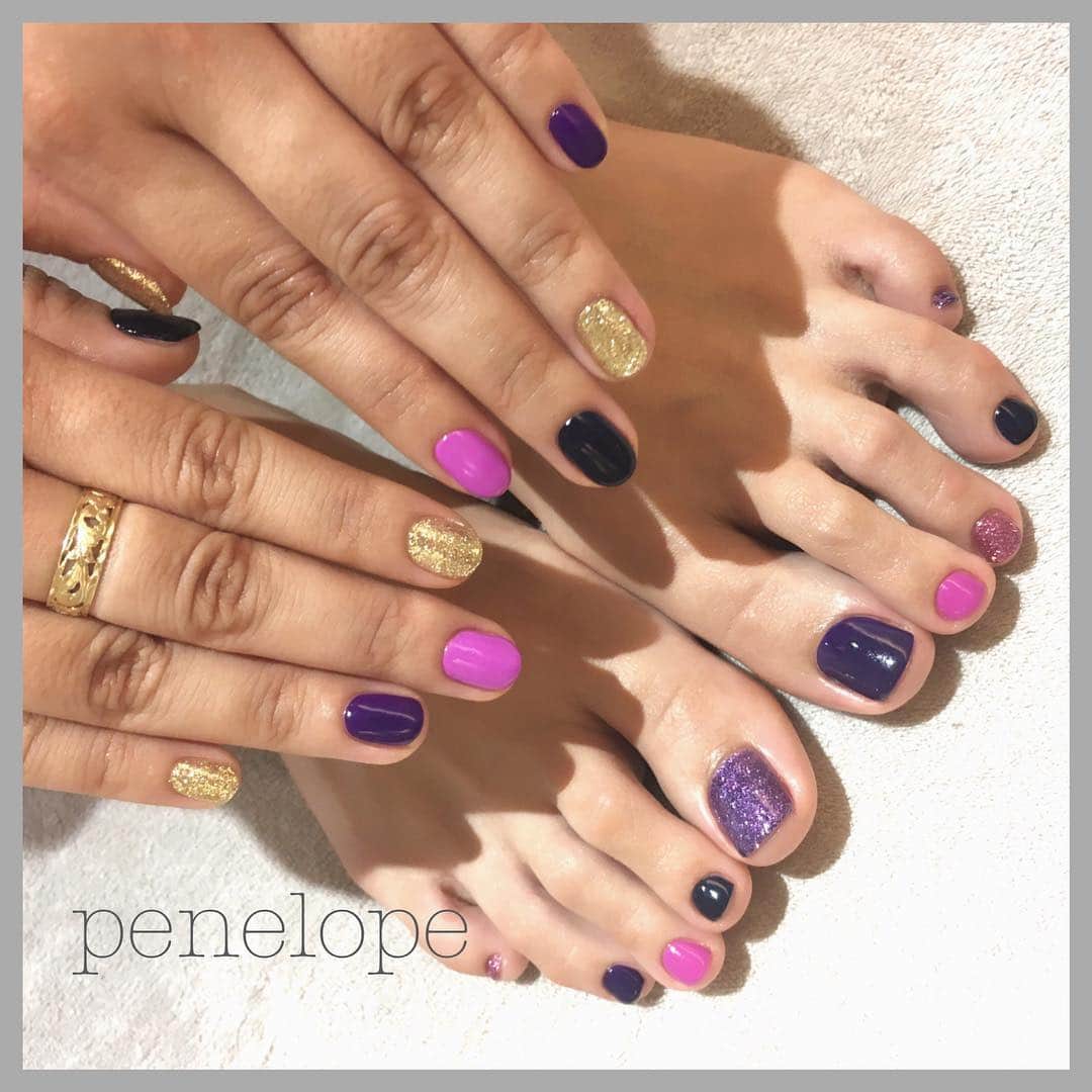 Penelopeさんのインスタグラム写真 Penelopeinstagram 篠崎愛さまご来店 Shinopp Ai 篠崎愛 さん シンプルネイル リピートカラー パープル ラメ ネイビー フットネイル 紫ピンク いつもありがとうございます Penelope Penelopetokyo ペネロピ