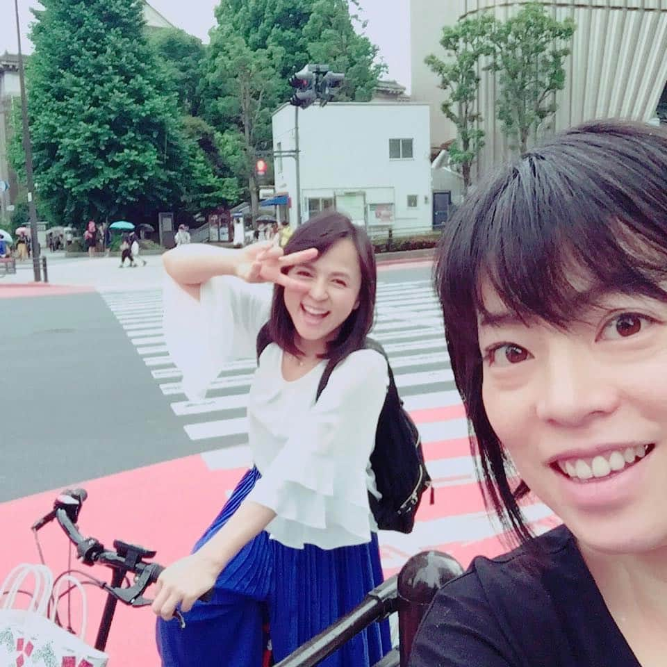 いとうまい子さんのインスタグラム写真 - (いとうまい子Instagram)「#レンタサイクル #お出かけ♪ #雨に降られました #でも大丈夫！」6月16日 18時43分 - maimai818