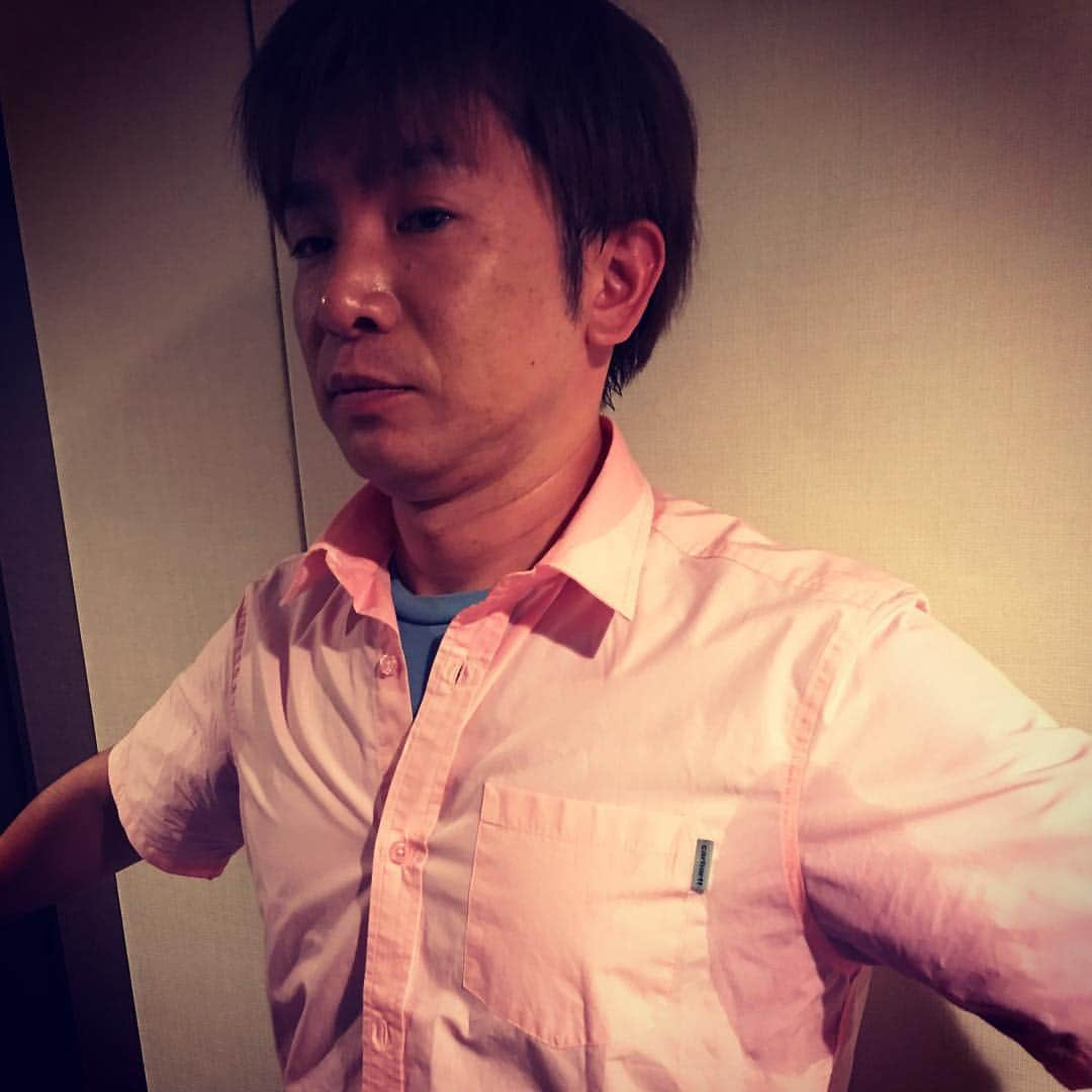 濱口優さんのインスタグラム写真 - (濱口優Instagram)「#とある #収録 #汗びっしょり #緊張 から #過去最大 の #脇汗 #すいません #酔ってます ？？」6月16日 22時10分 - hamaguchi_masaru