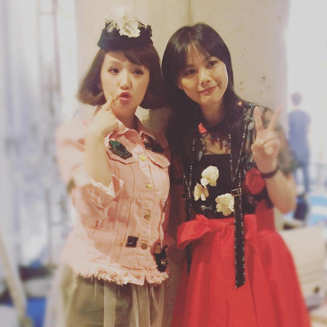 千秋さんのインスタグラム写真 - (千秋Instagram)「久しぶりの音楽番組でした🎤 楽しかった💛 with相川七瀬ちゃん #themusicday #yellowyellowhappy #ポケビ #pocketbiscuits #1784892」7月1日 18時39分 - chiaki77777