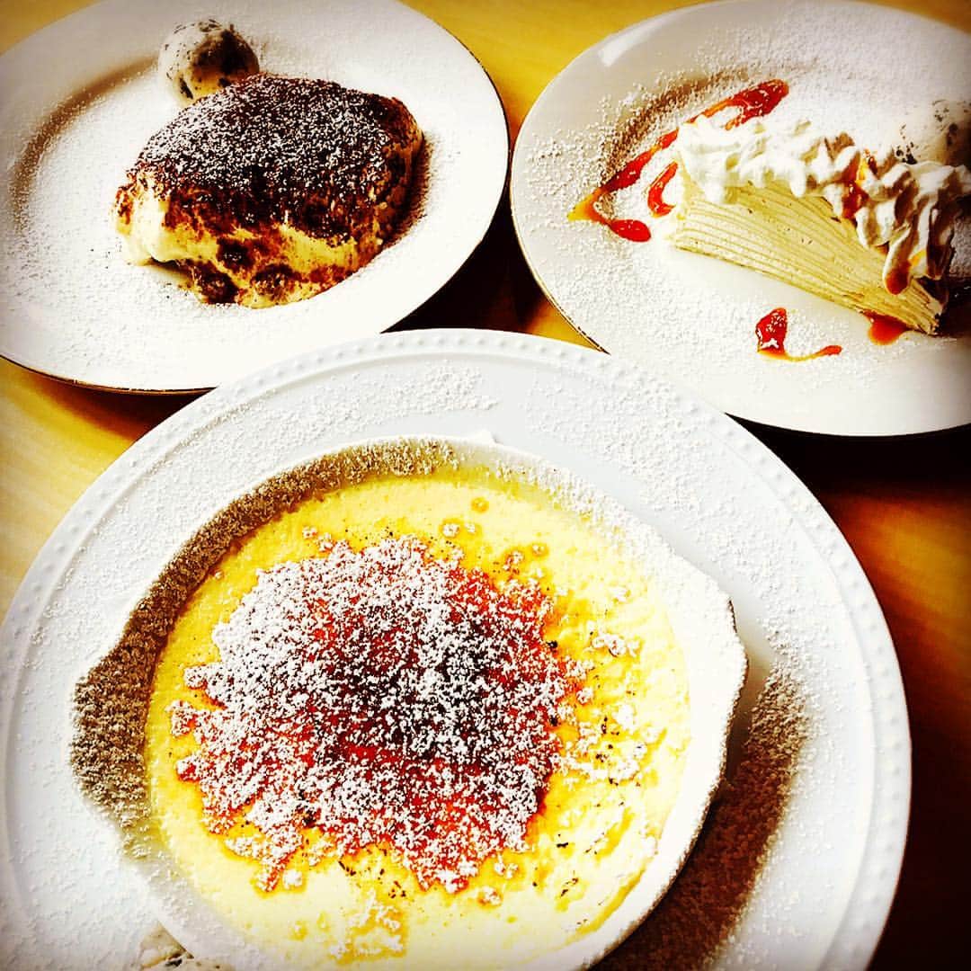 美川憲二さんのインスタグラム写真 - (美川憲二Instagram)「スィーツパラダイスよ〜😍😋🍴🍮🍨🍰💕💕💕💕💕💕💕💕💕 #クリームブリュレ  #ティラミス  #ミルクレープ  #イルディチョット  #秩父  #イタリアン  #スィーツも美味しい  #スィーツパラダイス  #女子にはたまらない  #幸せ💞」7月1日 11時13分 - mikawakenji