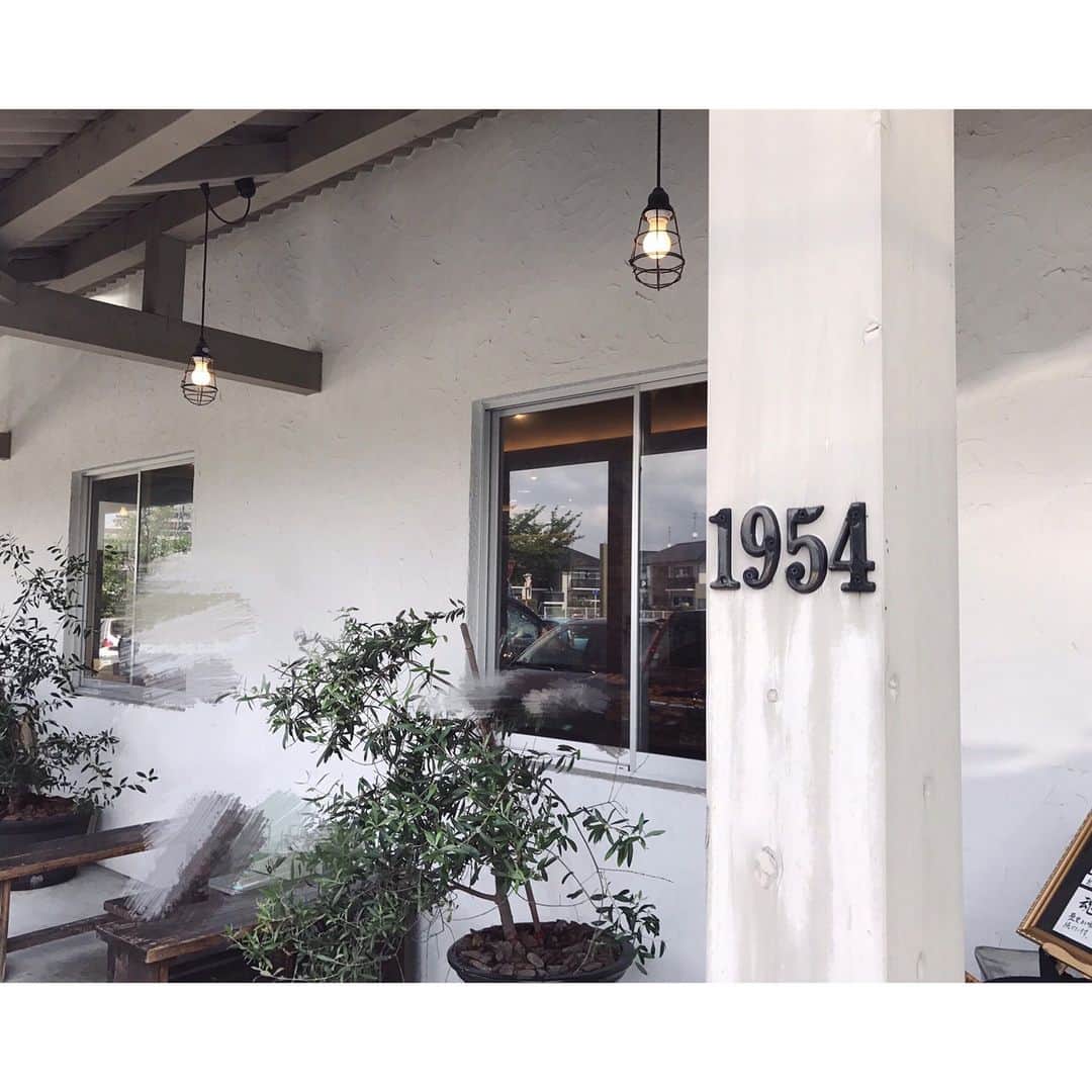 emiのグルメインスタ