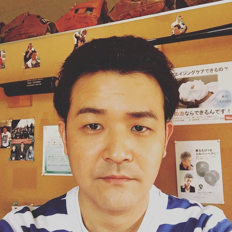 千鳥スタッフさんのインスタグラム写真 - (千鳥スタッフInstagram)「続いては… またまた本日！6/17（土）21:00〜21:54放送テレビ東京「出没！アド街ック天国」にも出演します！！ 今回は埼玉県久喜市。 埼玉といえば千鳥！ 是非ご覧下さい〜 写真は…「出没！ひな壇団」ロケでパンチパーマをあてたノブさん☺︎ #千鳥 #ノブ #大悟 #アド街 #いろはに千鳥 #パンチパーマ #クセ #埼玉県 #久喜市 #おもしろい」6月17日 10時18分 - chidoristaff