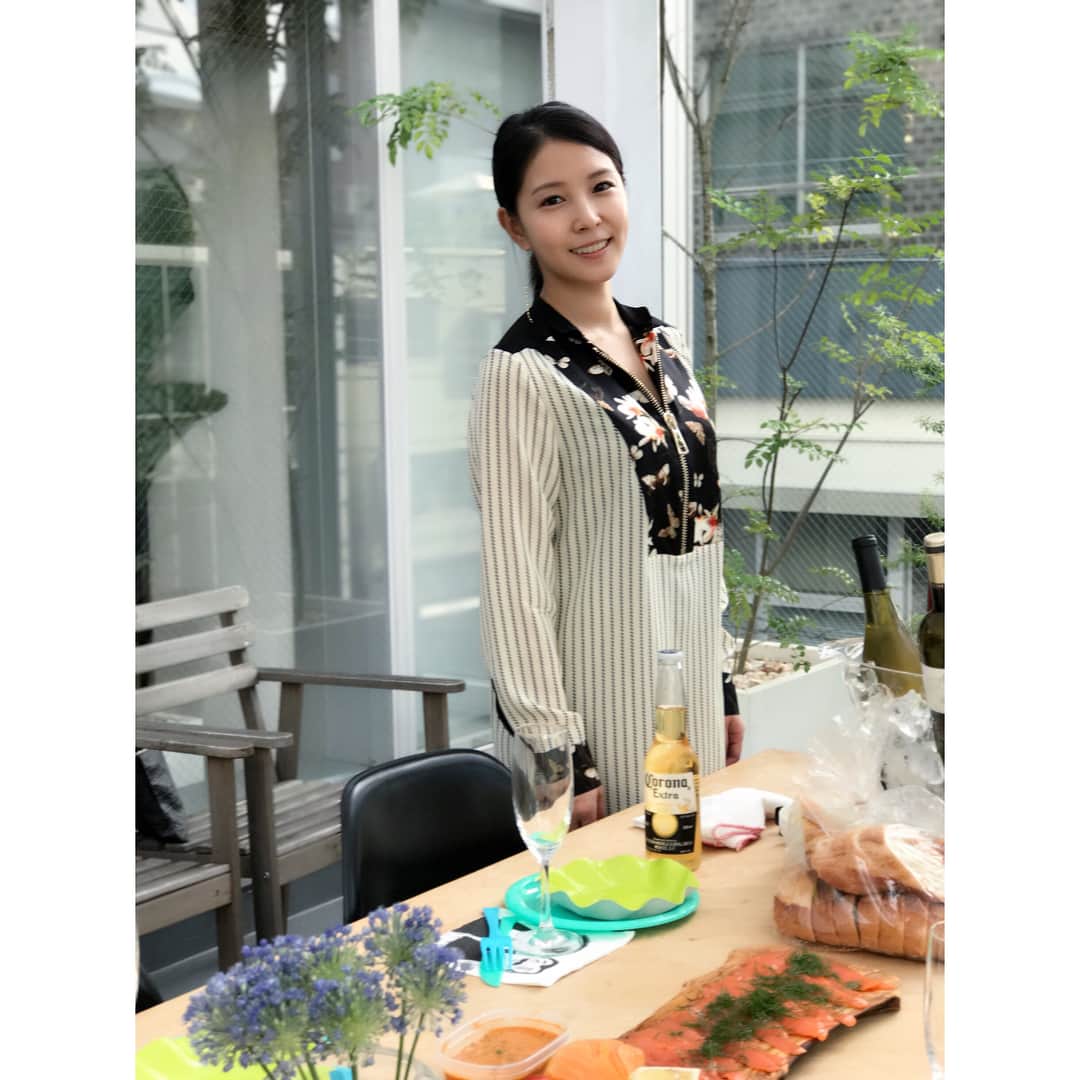 BoAのインスタグラム：「😝😜😋 🥂」