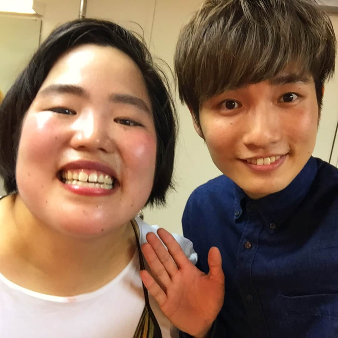 洲崎貴郁さんのインスタグラム写真 - (洲崎貴郁Instagram)「ユリヤンスタジオランド in 尼崎アルカイックホールお越し頂きありがとうございました！！ ホンマに楽しいイベントやった！ ゆりやん改めて愛されてるなぁと実感！感動した！  またやりたいなー！  スペシャルゲストのあまえんBさんもwith Bに負けてない盛り上がりやったなぁ たわたさんはうるさかった。  #ゆりやんレトリィバァ  #トット #ミキ #あまえんB #ラニーノーズ #尼崎 #アルカイックホール #ユリヤンスタジオランド」6月17日 22時37分 - runnysuzaki0504