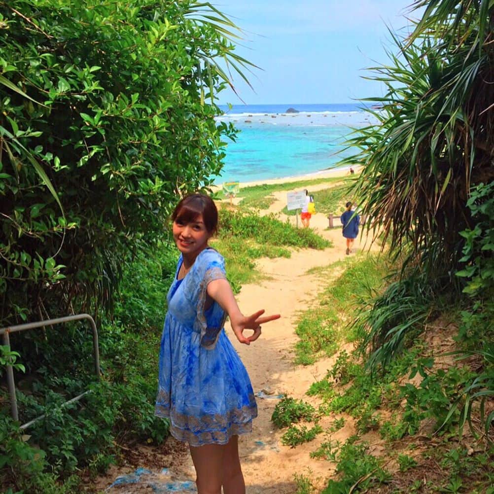 高橋万里恵さんのインスタグラム写真 - (高橋万里恵Instagram)「週末は奄美大島へ。もう3年連続、大好きな場所です(^^)海の中はアリエルの世界でした(≧∀≦) #奄美大島 #加計呂麻島 #スキンダイビング #今年はいっぱい潜ろう #ケンムンのいる島」6月18日 21時18分 - marie__takahashi