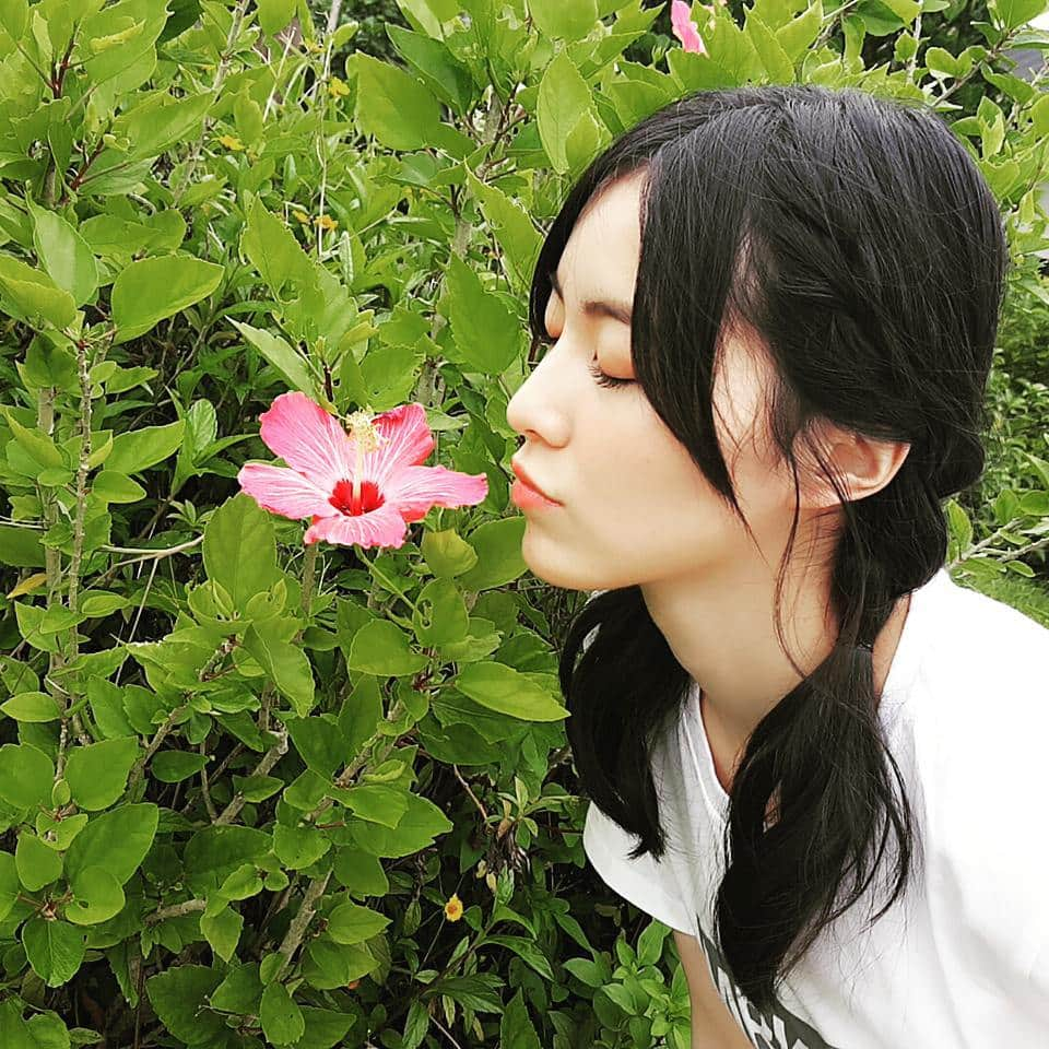 松井珠理奈さんのインスタグラム写真 - (松井珠理奈Instagram)「来年は、もっと大きな花を咲かせたい🌻 #ありがとう  #thankyou #謝謝 #감사합니다 #akb48選抜総選挙 #3位 #来年こそは」6月19日 23時25分 - jurinamatsui3