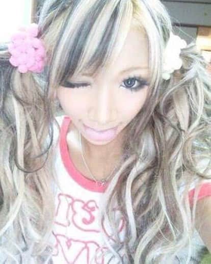 高橋由真のインスタグラム