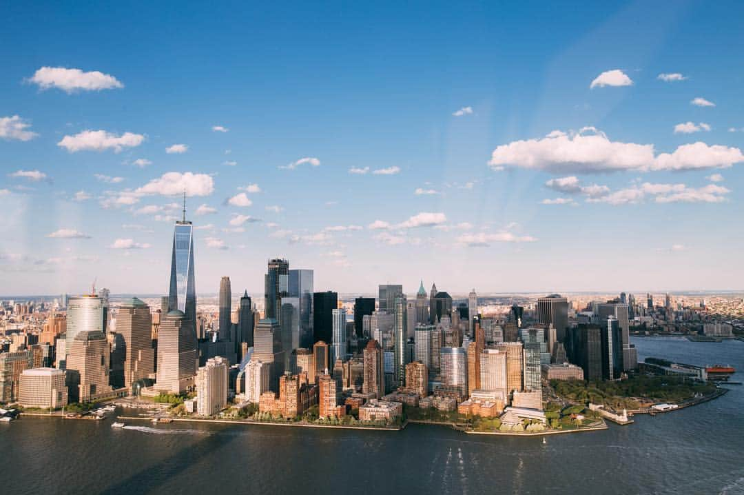 エアベルリンさんのインスタグラム写真 - (エアベルリンInstagram)「#NewYork, #NewYork 🗽 Come and enjoy the #USA with #airberlin ❤✈️ 📸 by @tomtehh 🖖 #skyline #views #epic #amazing #city #usa🇺🇸 #usa #newyork_instagram」6月20日 22時32分 - airberlin