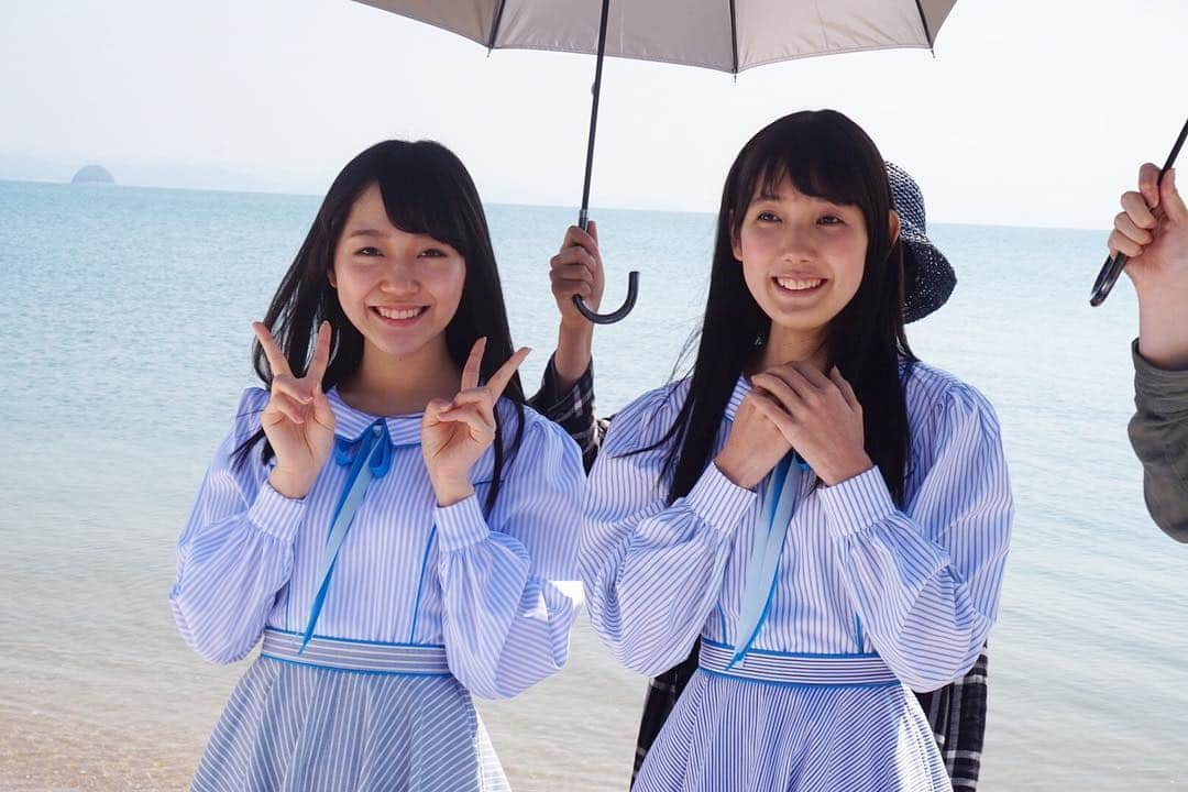 STU48さんのインスタグラム写真 - (STU48Instagram)「とろちゃん&ももちゃん💙リップシーン撮影時のオフショットです✨  #岡山県 #瀬戸内市牛窓町 #STU48 #土路生優里 #門田桃菜 #瀬戸内の声」6月21日 17時04分 - stu48.official