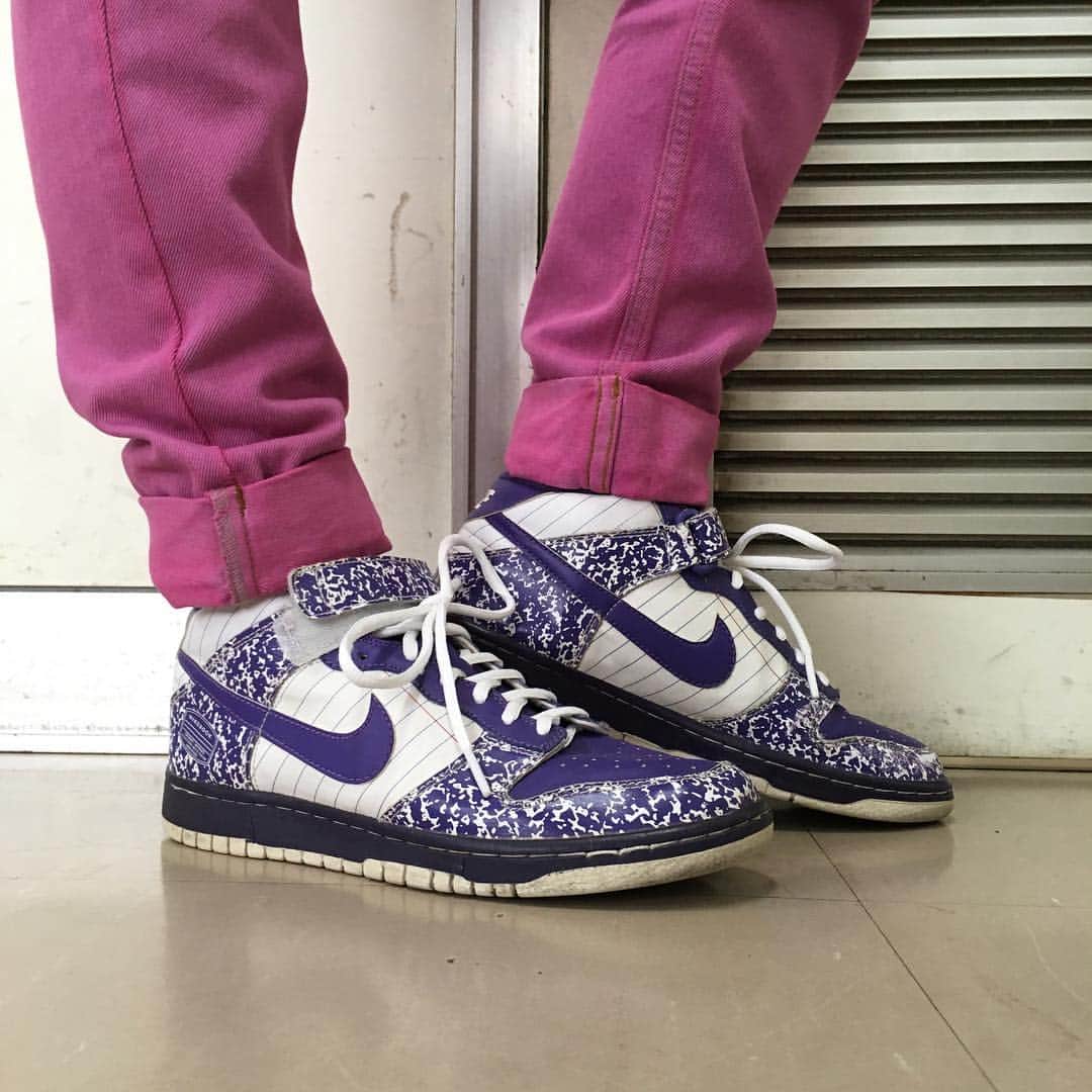 オクヒラテツコ（ぺこ）さんのインスタグラム写真 - (オクヒラテツコ（ぺこ）Instagram)「前に一目惚れして買ったUSEDのスニーカー、やっとはけた👟💜…がどこで買ったかどれだけ考えても思い出されへん😰笑 #nike #sneaker #shoes #used #vintage #purple」6月24日 18時01分 - pecotecooo