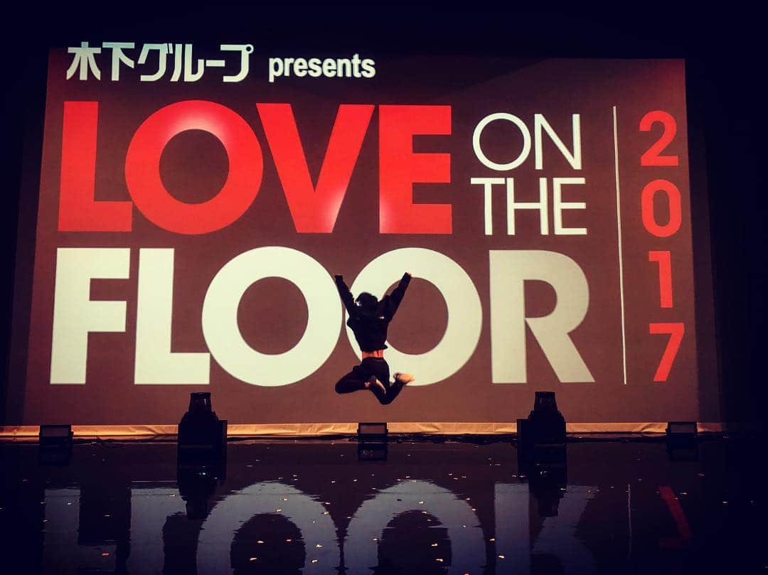 高橋大輔さんのインスタグラム写真 - (高橋大輔Instagram)「Last 2 days 😱  #lotf2017 #loveonthefloor #ラブオンザフロア」6月24日 10時40分 - d1sk_t