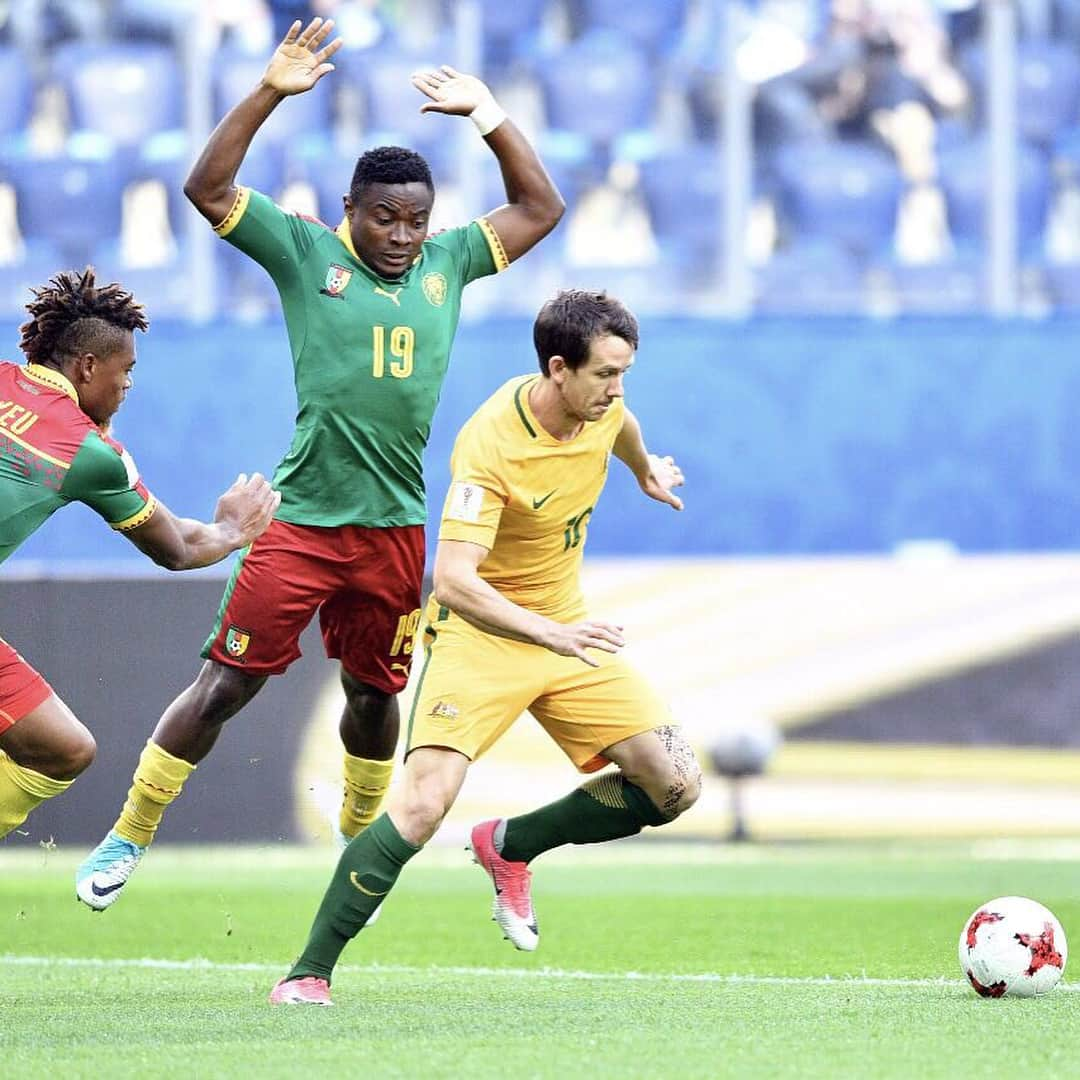 ロビー・クルーズのインスタグラム：「🇦🇺1-1🇨🇲 #confederationscup #socceroos」