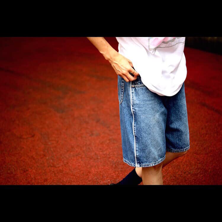 DoLuKEさんのインスタグラム写真 - (DoLuKEInstagram)「『 L2 Side line Denim Shorts』  本日より買い付け商品投入致します。  #doluke #vintage #used #fashion #ootd #outfit #levis #l2 #denim #shorts #street #snapshot #古着屋 #原宿」6月25日 13時22分 - doluke_tokyo