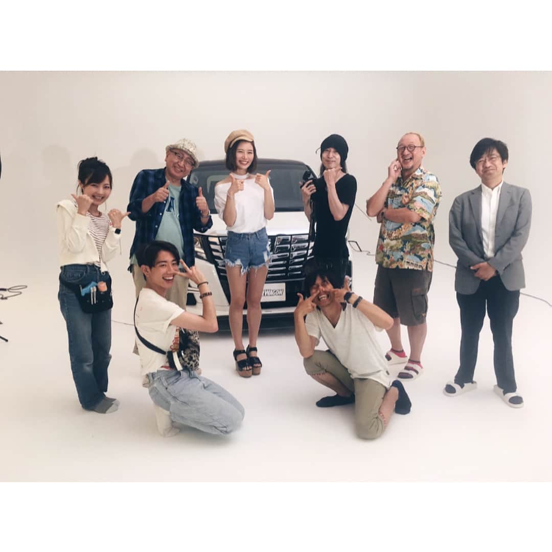 朝日奈央さんのインスタグラム写真 - (朝日奈央Instagram)「7月16日「スタイルワゴン」発売です😆✊🏻✨ 表紙をやらせていただきます！！ 中ページにも載るので是非チェックしてください😍🌴✨ #スタイルワゴン#あさひ衣装」6月25日 17時10分 - pop_step_asahi