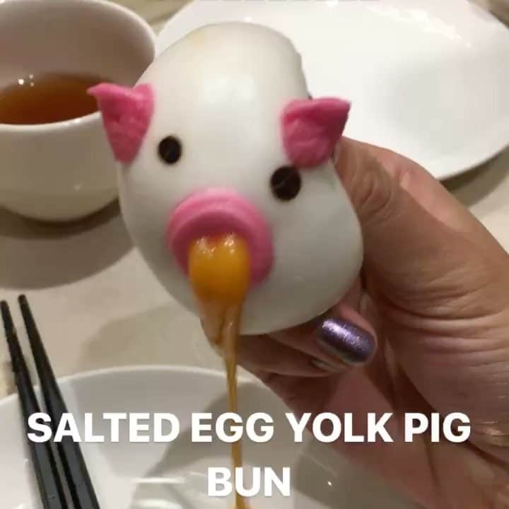 ヒューバートのインスタグラム：「😂😂😂😂😂😂😂😂😂😂😂😂」