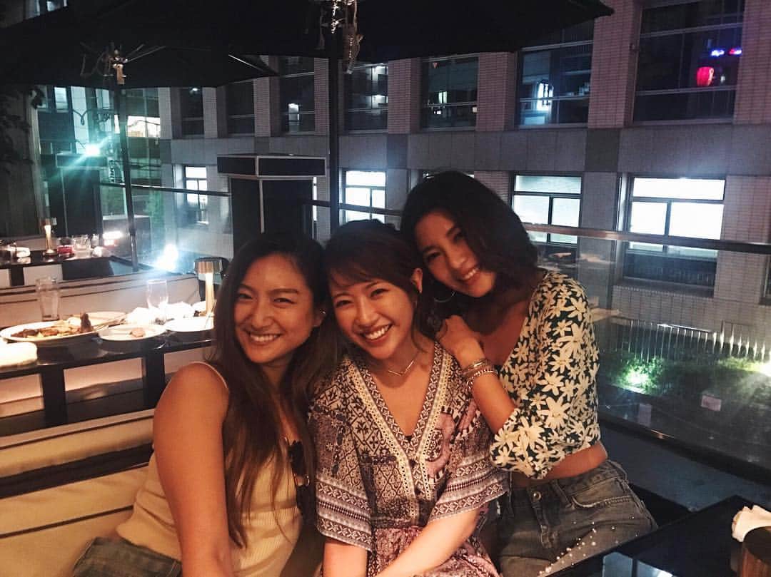 島袋聖南のグルメインスタ