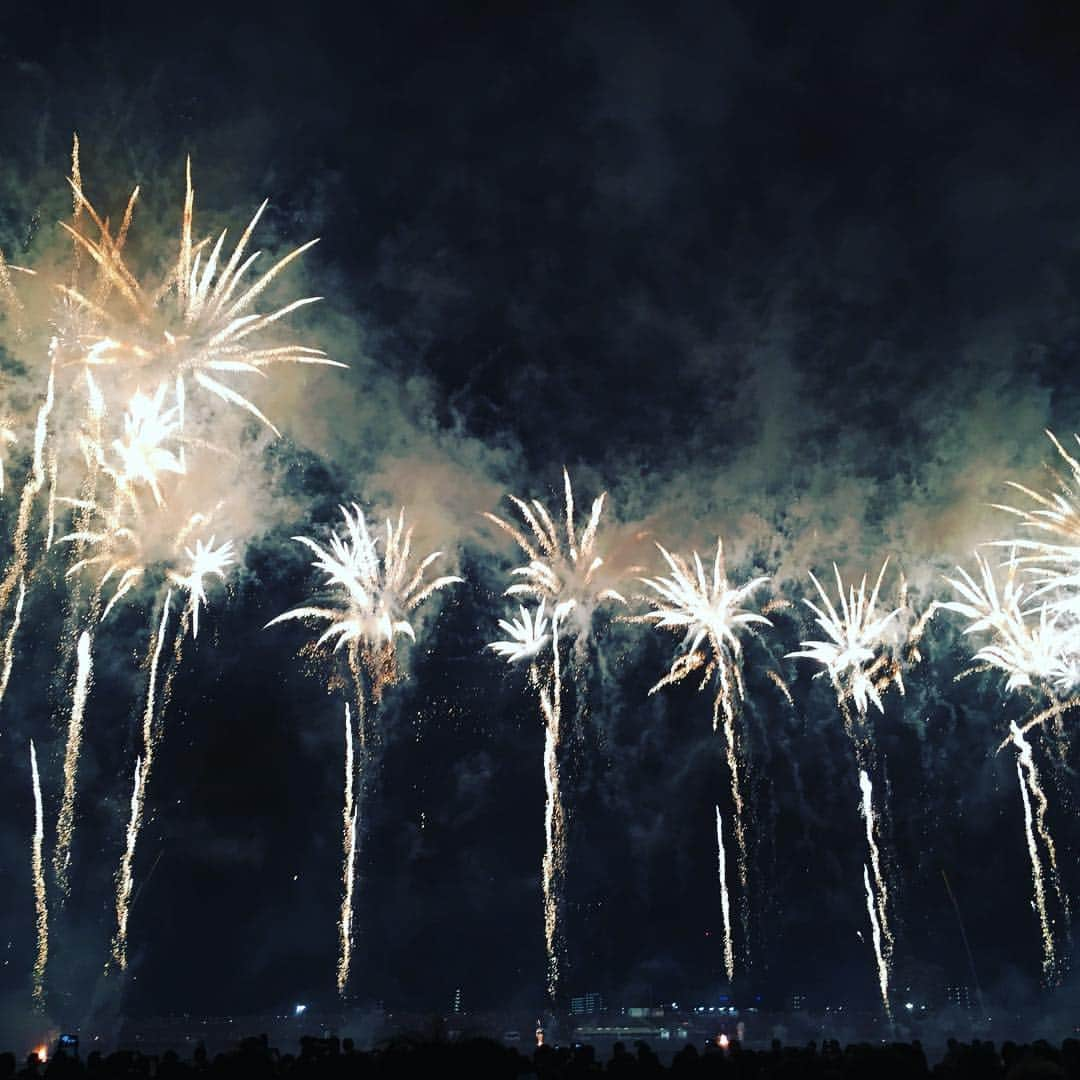 岩佐まりのインスタグラム：「今年初、花火大会。」