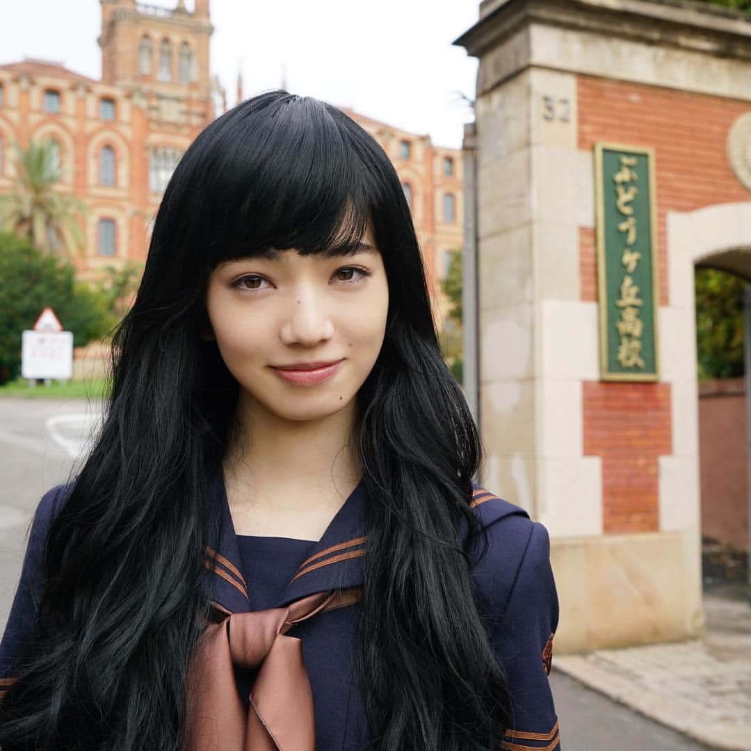 のインスタグラム：「山岸由花子。 #ジョジョ映画 #小松菜奈 #メイキング」