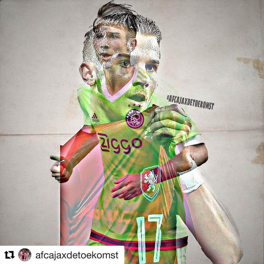 ヴァーツラフ・チェルニーさんのインスタグラム写真 - (ヴァーツラフ・チェルニーInstagram)「Leuke edit van @afcajaxdetoekomst 😍 volg ze ook meteen even!❌❌❌」7月23日 23時07分 - vasacernyfanaccount