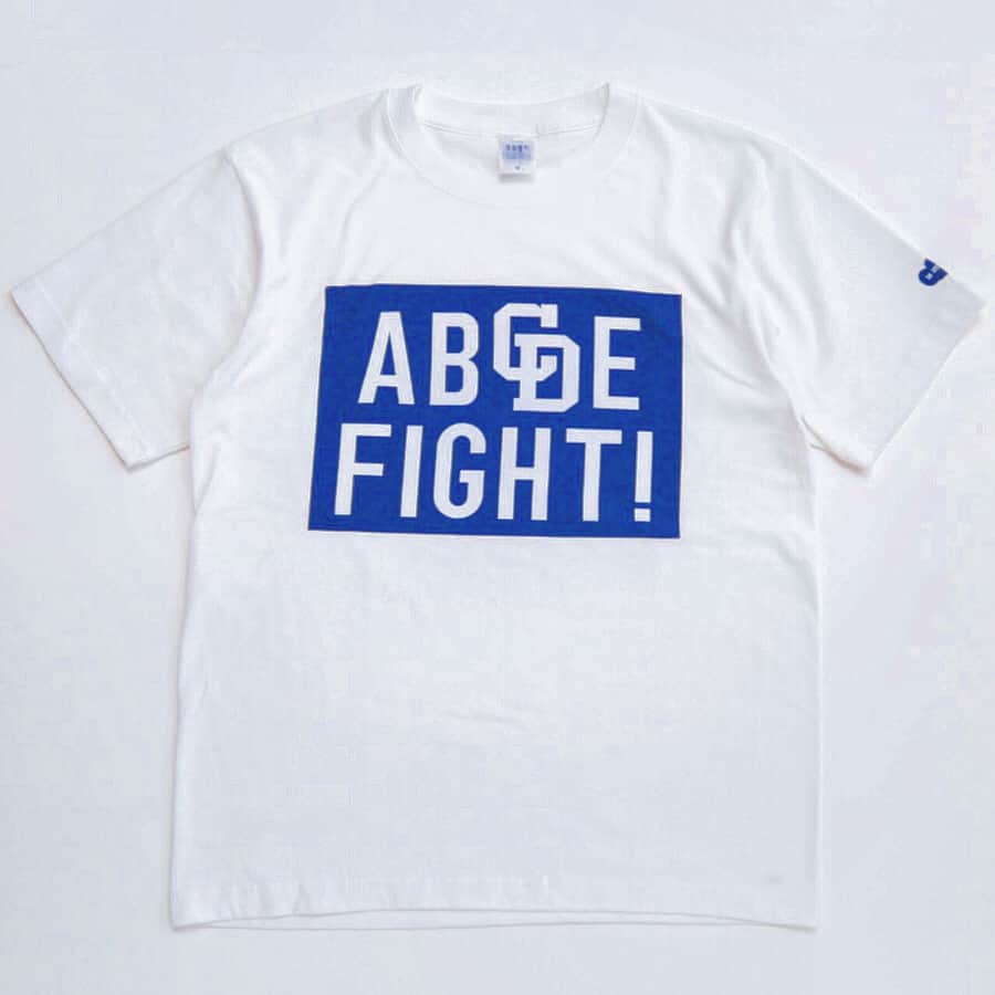 英智さんのインスタグラム写真 - (英智Instagram)「英智Tシャツ( ^ω^ )……ようやく発売準備が整いました。 今週末に発売できる予定です。 （着用はLサイズ） 販売に関しては…ペデストリアンのホームページでご確認ください。 http://www.pedestrian.jp/  #英智 #ドラゴンズ #89  #dragons  #tシャツ  #abcdefight!  #嬉しい #楽しい #大好き #夏真っ盛り」7月24日 9時29分 - hidenorikuramoto