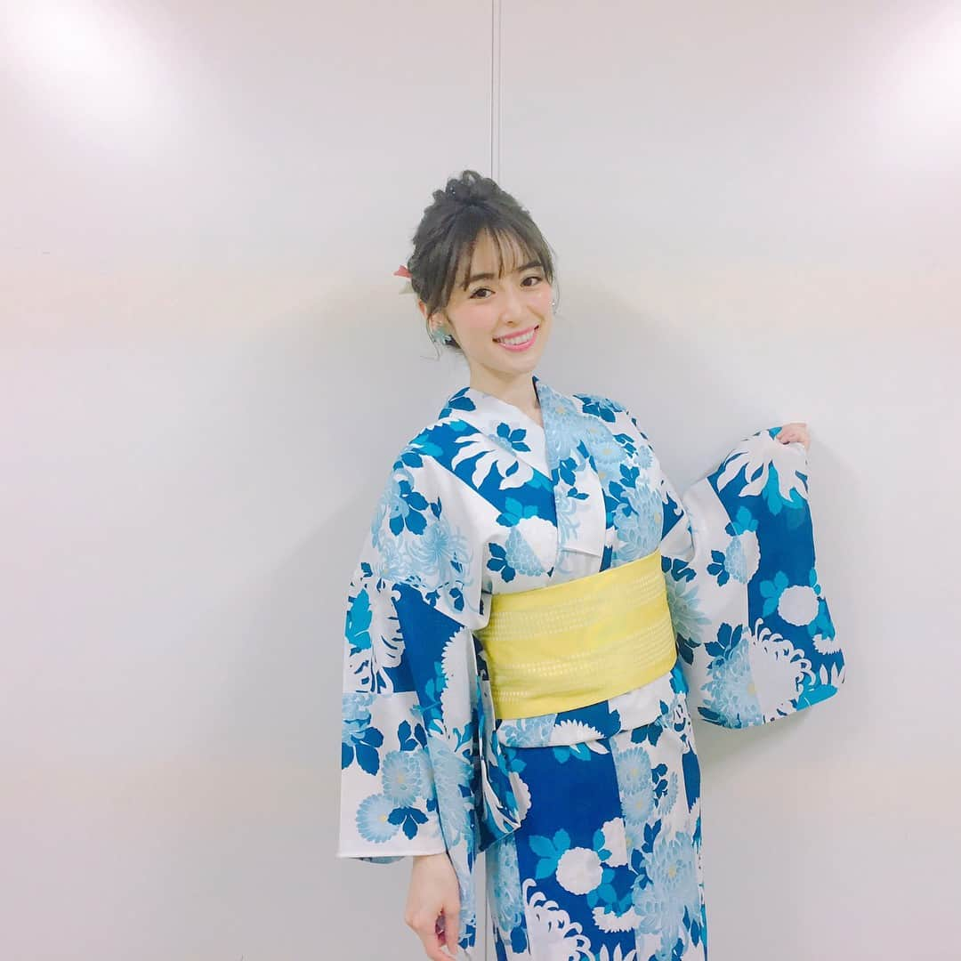 泉里香さんのインスタグラム写真 - (泉里香Instagram)「今夜21時からは 「ザ！世界仰天ニュース」に出演します💕！ 大好きな番組で、さらに衣装で浴衣を着せて頂き、 本番前からテンションあがってました🤤 収録はドキドキでした😳笑 夏ですね〜🍉」7月25日 19時58分 - rika_izumi_