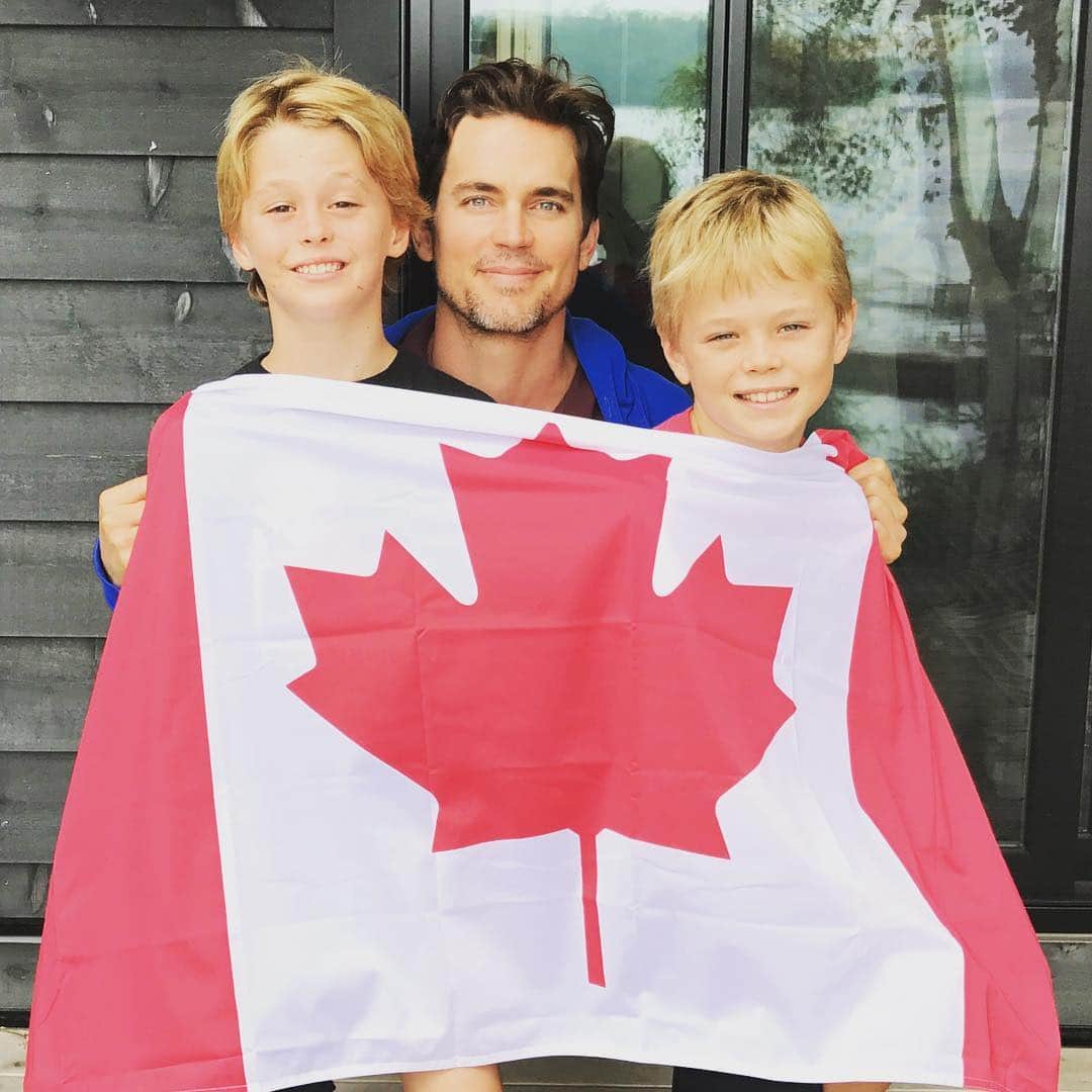 マット・ボマーさんのインスタグラム写真 - (マット・ボマーInstagram)「Happy 150th birthday Canada!! #canada150 #canada #canadaday #lakelife」7月2日 4時24分 - mattbomer