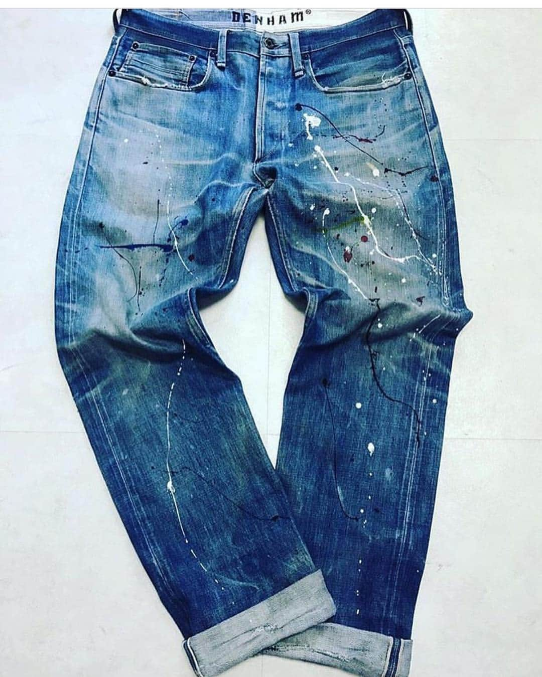 デンハムさんのインスタグラム写真 - (デンハムInstagram)「Selvedge Sunday - natural from virgin to vintage. #selvedge #selvedgedenim #denim #jeans #denham #R7 #indigo #denham #jasondenham #denhamthejeanmaker #thetruthisinthedetails #japanesedenim 🇯🇵」7月2日 20時35分 - denhamthejeanmaker