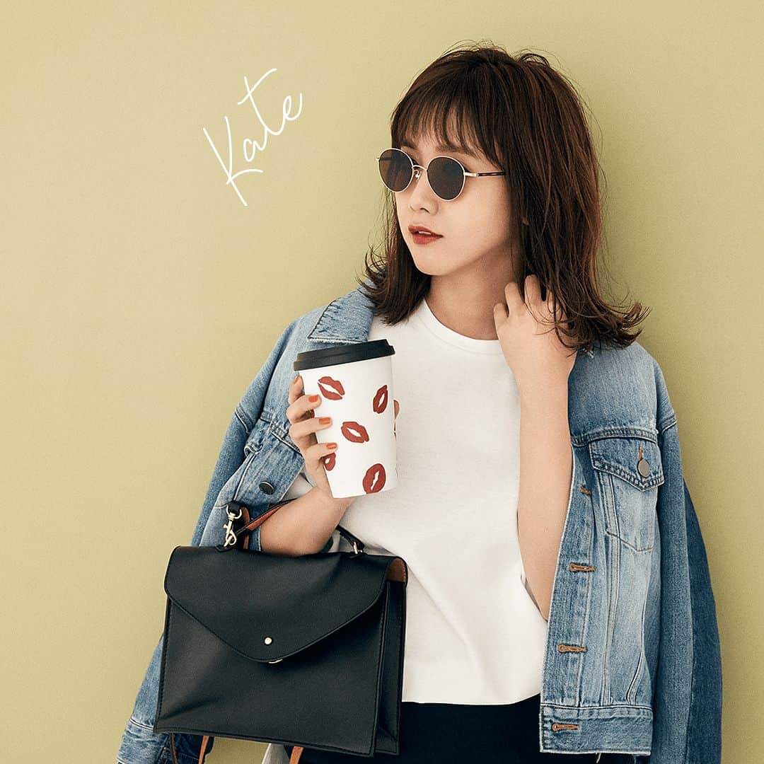 Zoff Officialのインスタグラム：「＼WEB先行予約受付中！／ #田中里奈 さんプロデュースの新作 #サングラス コレクションがZoffオンラインストアに登場❣️ ： オシャレでかっこいい女の子をイメージした "Kate(ケイト)"。 ： 華奢なメタルフレームを肌馴染みの良いカラーで彩り、かけるだけでスタイリングをランクアップできちゃう優秀アイテムです。 ： 7月14日(金)の全国発売に先駆け、ZoffオンラインストアではWEB先行予約を受付中😆✨詳しくは公式サイト内の特設ページで❤︎ ： #Zoffコラボ2017 #Zoffオンラインストアで先行予約受付中 #数量限定のWEB限定カラーも #zoff #zoff_eyewear #ゾフ #eyewear #glasses #sunglasses #メガネ #眼鏡 #サングラス #rinatanaka」