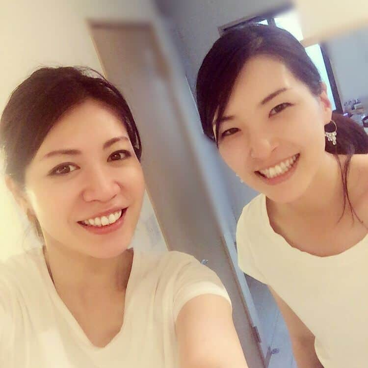 七帆ひかるさんのインスタグラム写真 - (七帆ひかるInstagram)「昨日はこの方ともさん(悠未ひろさん)と〜❗ 久しぶりに会ったけどそんな気がしない✨ 頑張ってるともさんからパワーもらいました😊 喋って、食べて、また食べて。 会えて嬉しかった〜🌠 #悠未ひろ さん #七帆ひかる #宝塚og #宙組」7月3日 15時02分 - nanaho.hikaru