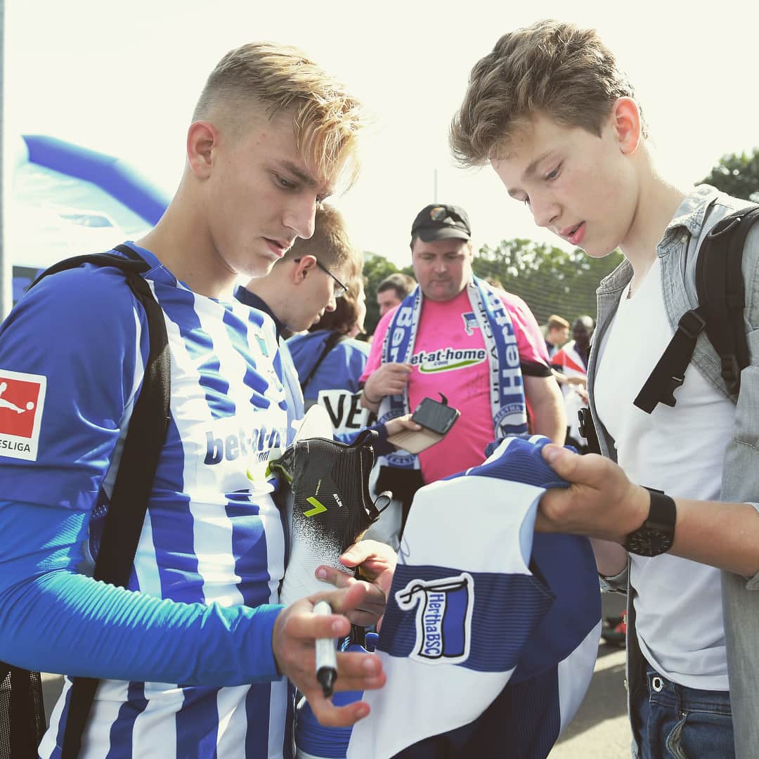 シナン・クルトのインスタグラム：「@herthabsc」