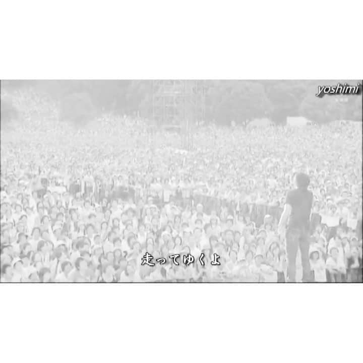 Mr.Childrenのインスタグラム：「🎤Mr.Children 📖#GIFT #MrChildren #2008 #Release #Song #ミスチル #桜井和寿 #Japanese #Artist #Singer #Band #Music #Movie」