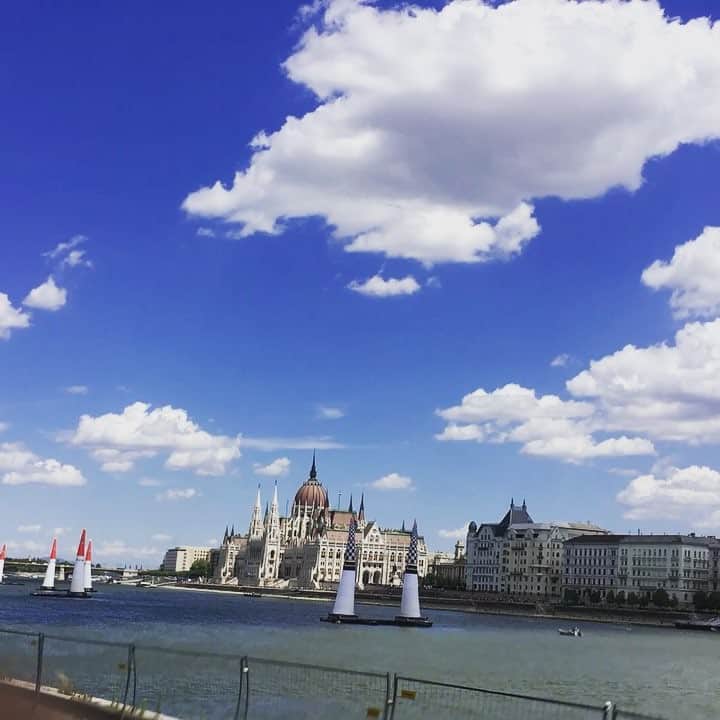 のインスタグラム：「Moving Pylon !! #airrace #budapest」