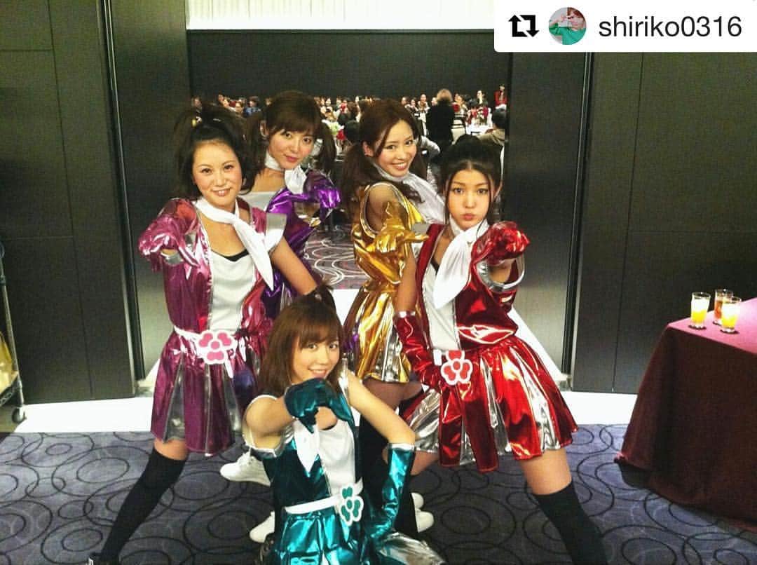 吉田沙織さんのインスタグラム写真 (吉田沙織Instagram)「in 2012!! These girls are crazy😍😍😍」7