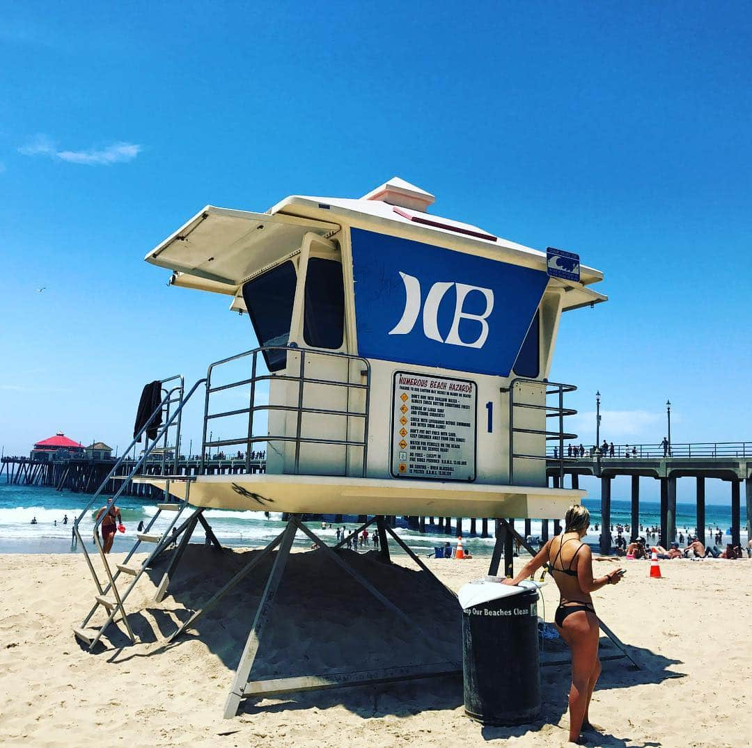 西村晃一さんのインスタグラム写真 - (西村晃一Instagram)「@huntingtonbeachvolleyball  practice & running & dashing💪  LAでは、基本的には昔からHuntington Beachで練習。 好きなんですよね〜このロケーション😊  #huntingtonbeach  #HB #beach #beachtraining  #LA #LA合宿中 #ランニング&ダッシュ #一番好きなビーチ #ハンティントンビーチ #koichinishimura」7月8日 9時25分 - koichi.nishimura