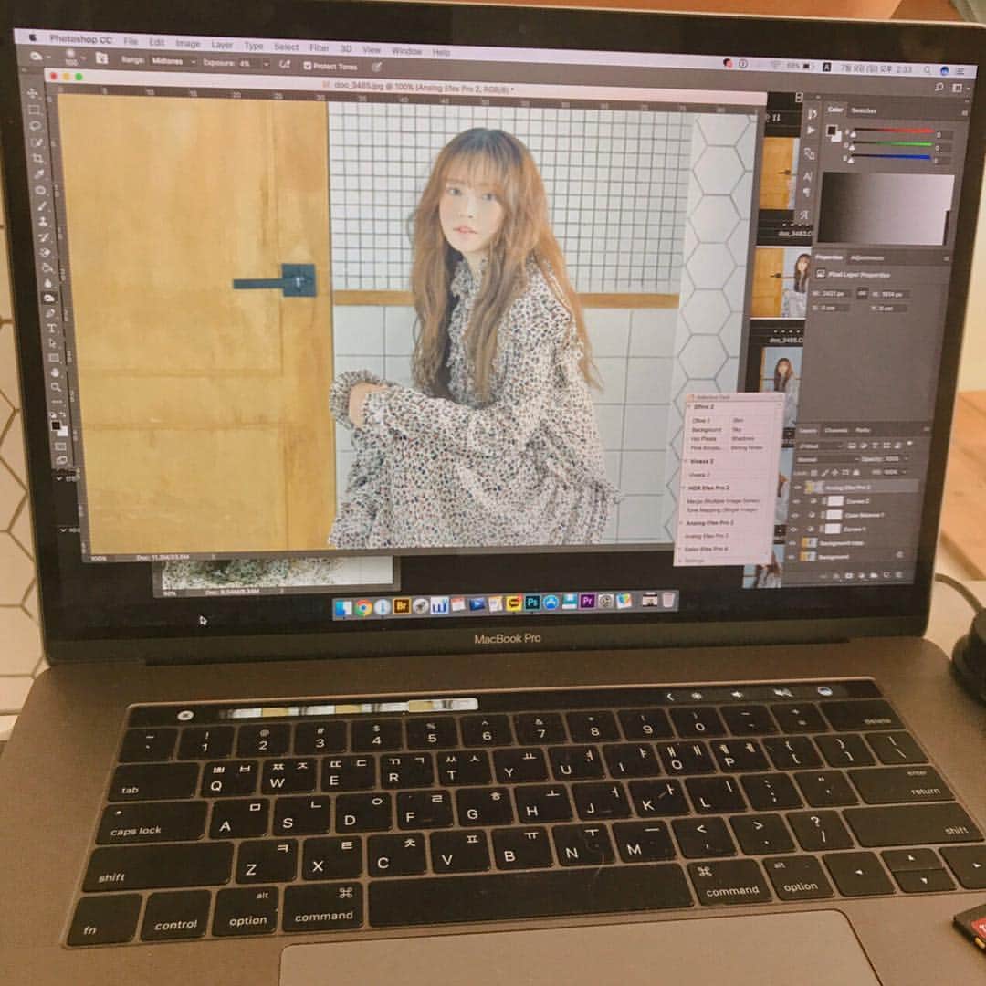 のインスタグラム：「매거진 촬영 ✨수고하셨습니다앙 👍🏻」