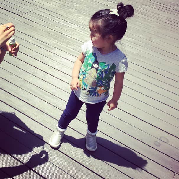 さがゆりこのインスタグラム：「kids fashion! #kidsfashion #parkfashion #marcjacobs #kidsmarcjacobs #gapbaby」