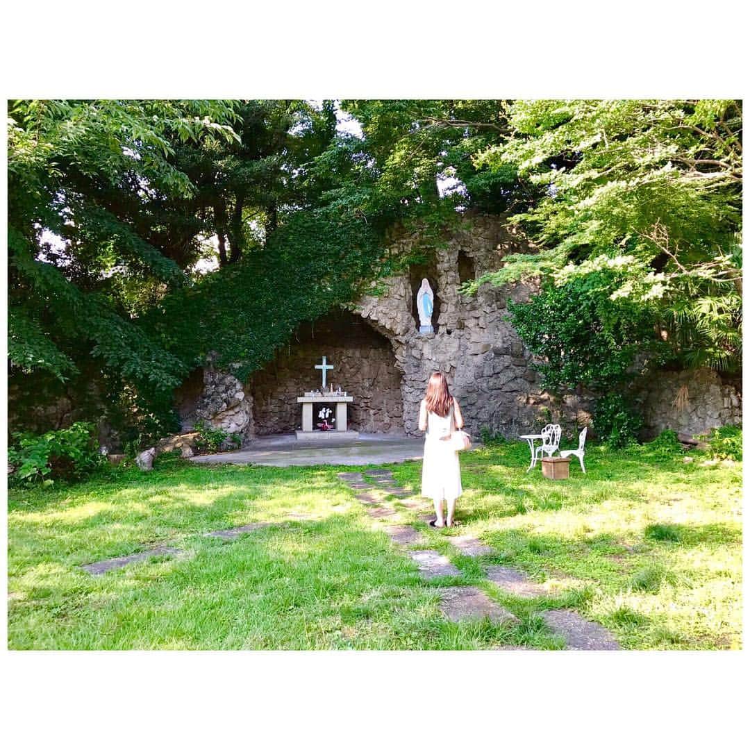 Mai Yamadaさんのインスタグラム写真 - (Mai YamadaInstagram)「突如現れた教会。 神聖すぎて暫く立ち尽くしてた。 . #教会#世田谷教会#カトリック世田谷教会#下北沢#パワースポット#屋外教会 #蚊に3箇所刺された #church#maria#powerspot#instagood#good#happy#surprise#moving#Tokyo#Japan#followme#beautifulplace」7月10日 9時52分 - yamadamai_719