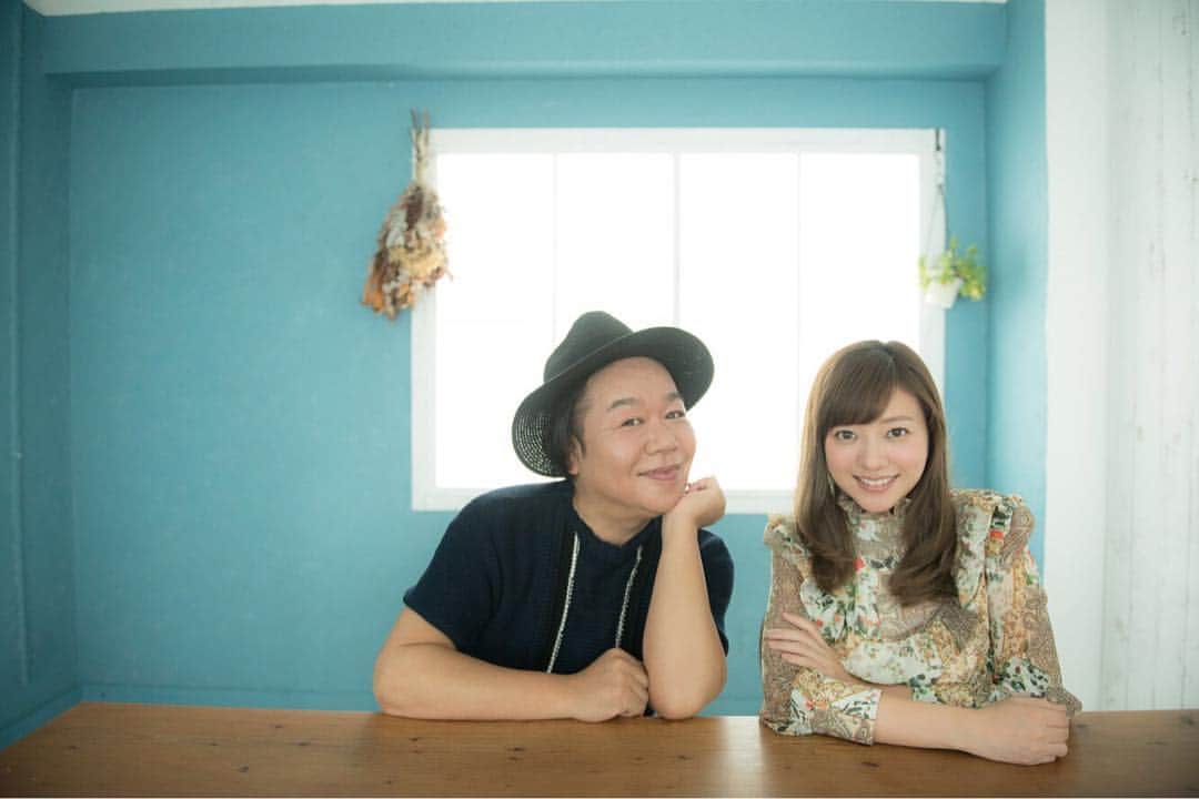 伊藤千晃さんのインスタグラム写真 - (伊藤千晃Instagram)「saitaPULSでしげるちゃんと対談をしてきました😊‼️ 【子供の頃の夢を叶えたあの人に会ってきた！】をテーマに2人で楽しく語ってます💕ぜひ見てみてください🌟  https://saita-puls.com/6243  #対談 #しげるちゃん #伊藤千晃 #仲良し」7月11日 12時50分 - kikichiaki