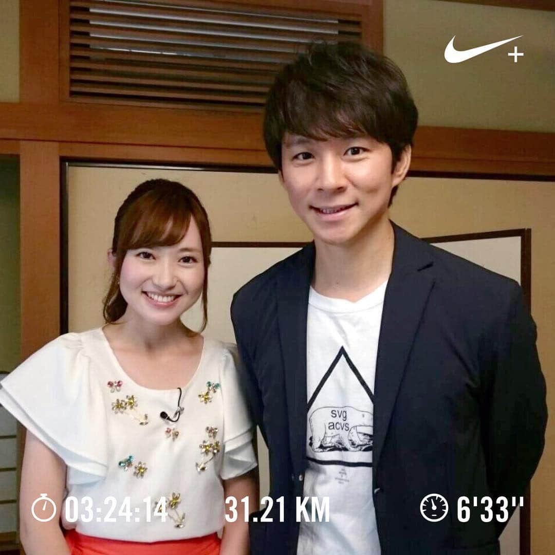 長谷川朋加さんのインスタグラム写真 - (長谷川朋加Instagram)「【31キロダイエットラン🏃🎀】 💗気温30度🌴湿度は80パーセント弱💗 最高のトレーニング環境💪と思って走り出しました🏃 走り終わる頃には気温27度ちょっと、湿度は90パーセント近くに。 ゆるランですが、滝汗でした❤️❤️ しっかり脂肪と向き合ってきました！ 30キロだといつも通りなので1キロ多く♪ この積み重ねが自信に繋がるんです😎🎀 #暑さに打ち勝つキャンペーン実施中 ＊ さて、写真ですが… 先日 #渡部建 さんがHuluで話題の番組 #渡部の歩き方 の収録で徳島にいらっしゃいました😊💕 その時に、なんと！わたくし！ インタビューをさせていただいたのです❣️ 小さい頃からテレビで観ていて、いつも笑わせてくれたあの渡部さんとご一緒出来てとても嬉しかったです💕 気さくで、優しくて、格好良くてますます好きになりました！ インタビュー中も終始笑わせてもらいましたよ🤗💗 どんなお話しが聞けたのか… インタビューの模様は7/19放送予定のゴジカル！で。 渡部の歩き方徳島編はHuluの他、四国放送で7/22午後1時から放送されます！ お見逃しなく🏃❤️❤️❤️ ＊ コメントはゆっくりお返事をしますのでお待ちください🐰 ＊ #iglegends #teamlg #ランニング #ジョギング #IGランナーズ #夜ラン #ロングラン #走る人 #走るひと #ランニング女子 #ランガール #フルマラソン #トレラン #トレーニング #ダイエット #ピンク #北海道マラソン #おかやまマラソン #ナイキプラス #サブ4 #runninggirl #nikerunning #ハシリマシタグラム #北海道 #徳島 #アナウンサー #ゴジカル」7月11日 23時32分 - hasegawatomoka