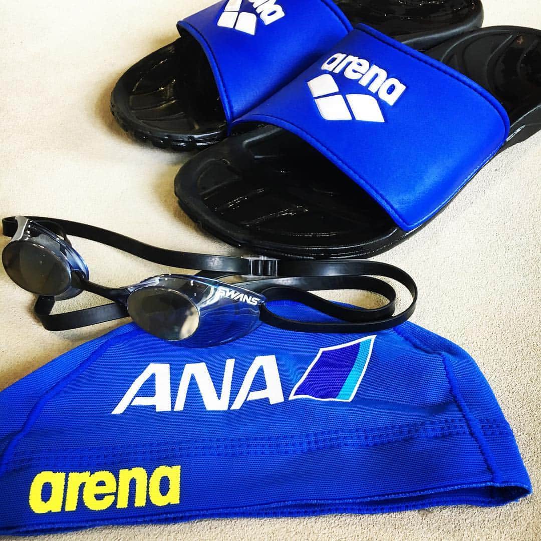 渡邊一輝のインスタグラム：「newキャップ被ってしっかりトレーニングしてます！ #全日空商事 #swans #arena  #青似合わないって言われる  #白ジャージ似合わないって言われる  #バイクダサいって言われる  #後ろ姿ダサいって言われる #知ったこっちゃないよ」