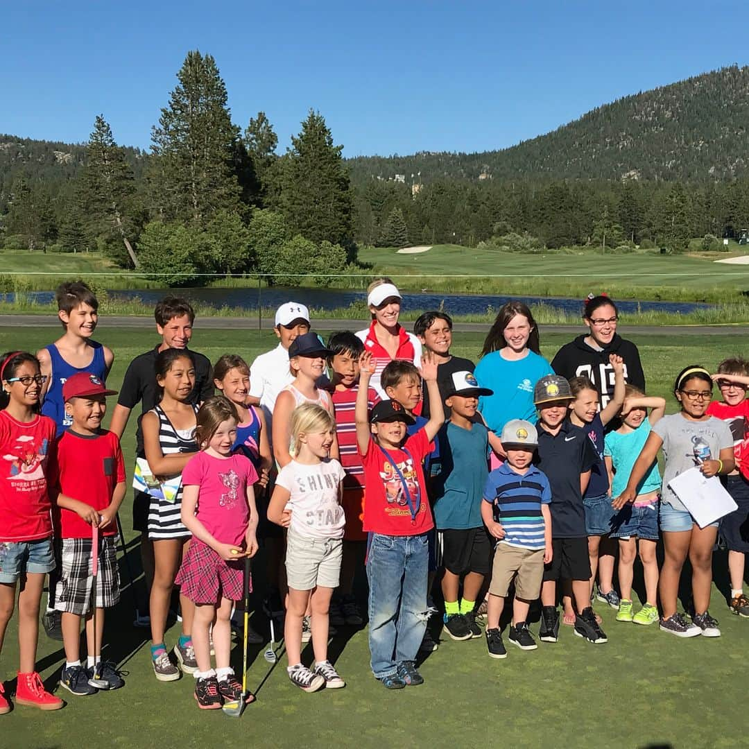 ペイジ・スピラナックさんのインスタグラム写真 - (ペイジ・スピラナックInstagram)「Had an amazing time speaking to these children about cyberbullying, positivity, and introducing them to golf. Thank you to the Boys and Girls Club! Love being able to share my experiences and continue to do what I'm most passionate about, helping others!」7月12日 11時14分 - _paige.renee