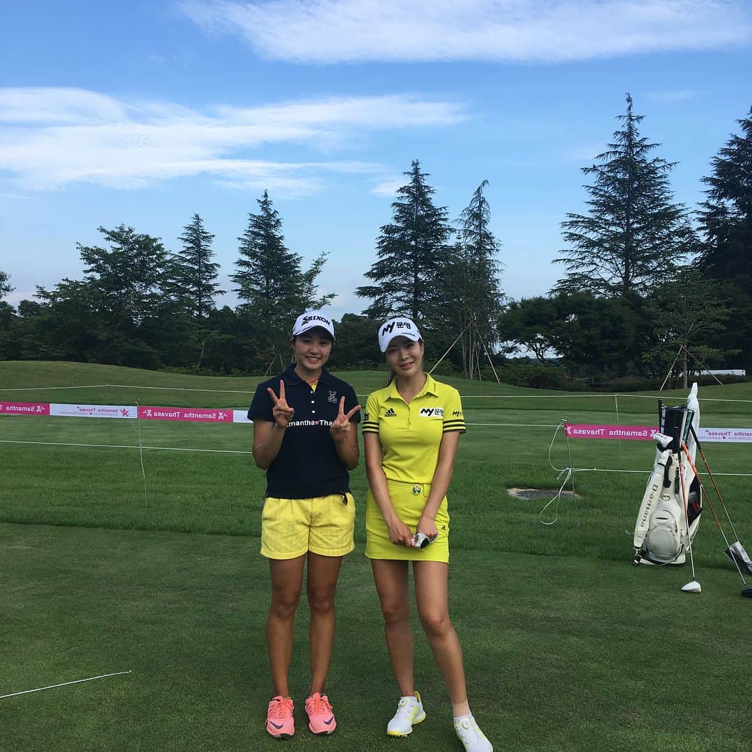 三浦桃香さんのインスタグラム写真 - (三浦桃香Instagram)「今日練習場で写真撮ってくださいって言ったら、快く受け入れてくれました📷💖スタイルも良くて優しくて笑顔も素敵でしあわせでした🍑🍑」7月12日 19時28分 - momokamiura_official