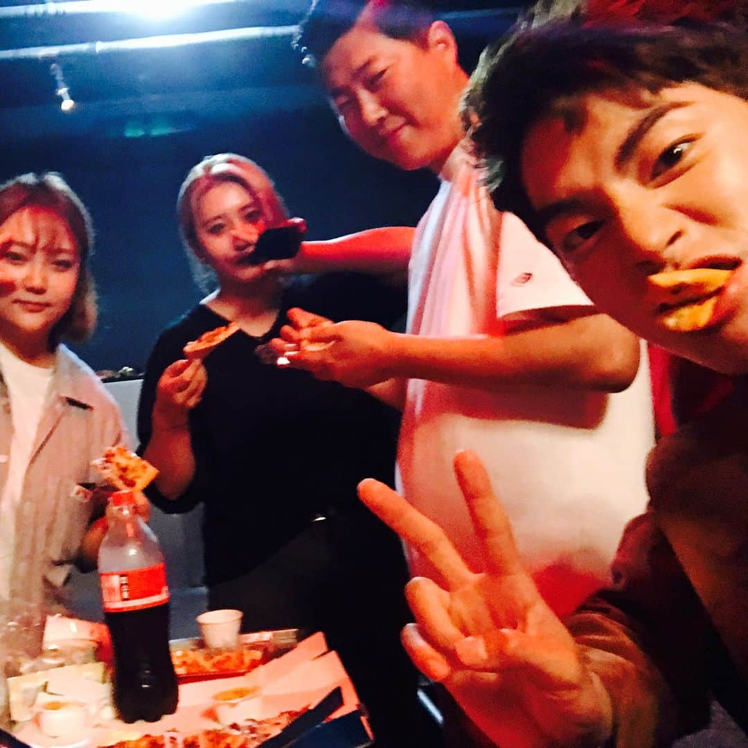 ホン・ジョンヒョンさんのインスタグラム写真 - (ホン・ジョンヒョンInstagram)「ㅋㅋㅋㅋ @seajun_kim @mokjungwook @seunga.yoning @yoningyoning」7月12日 20時33分 - hjonghyun