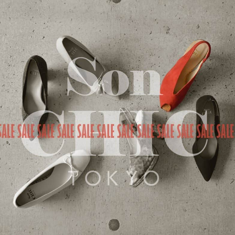 ソンシックトーキョーのインスタグラム：「Son Chic TOKYOのSALEがオンラインショップと一部店舗にて大好評開催中！！最大50%OFFのこの機会にぜひ一度ご覧ください♪  #sonchictokyo  #sonchictokyosale #trendshoes  #trend #2017SS #2017ファッション #ソンシックトーキョー #トレンドシューズ #coolfeminine #fashion #femimine #summersale #popularshoes #madeinjapan  #madeinjapanshoes #kobeshoes」