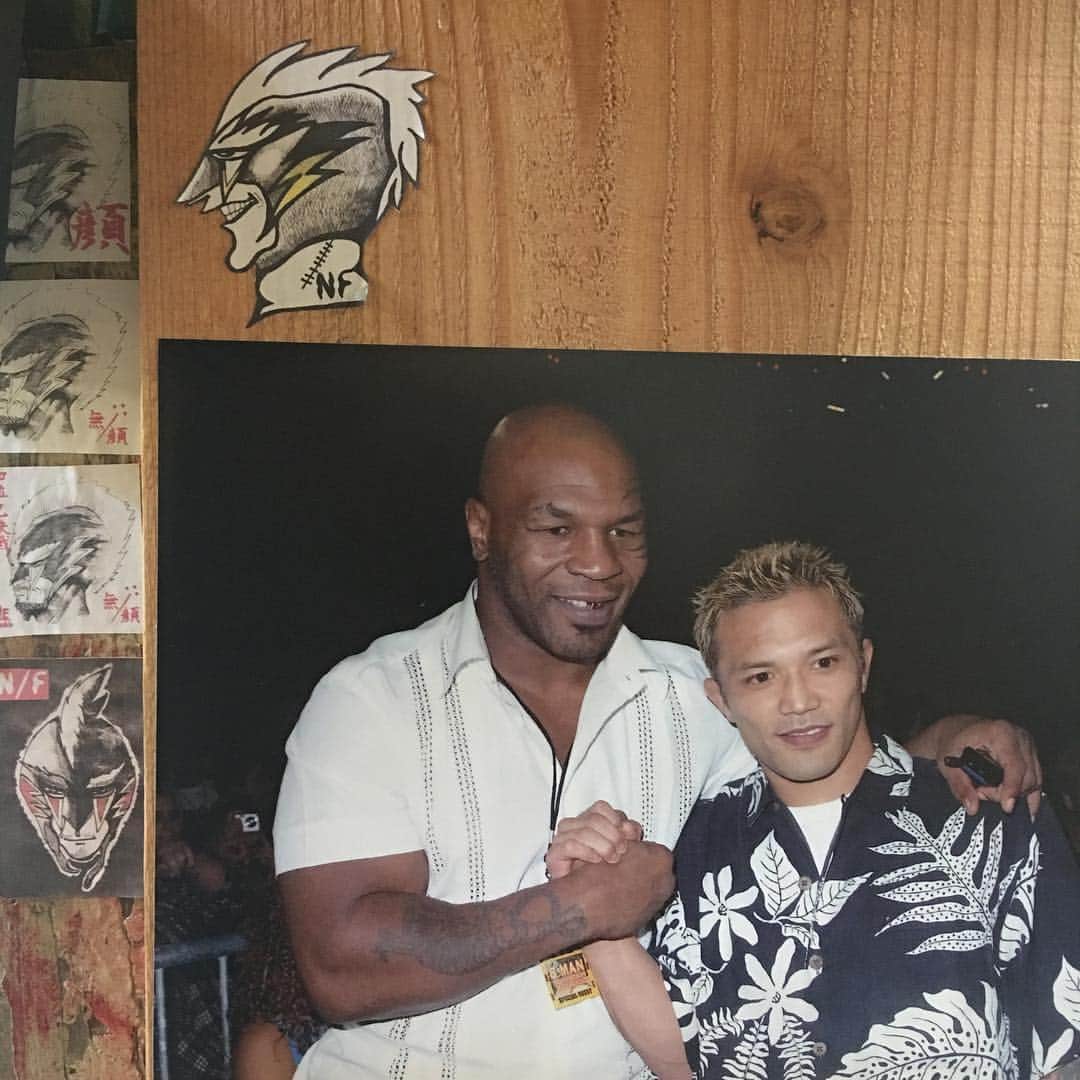 山本”KID”徳郁さんのインスタグラム写真 - (山本”KID”徳郁Instagram)「江戸に戻ったでげす！！ #Tyson #miketyson #YSA  #髪型チャラい」7月13日 17時40分 - kid_yamamoto