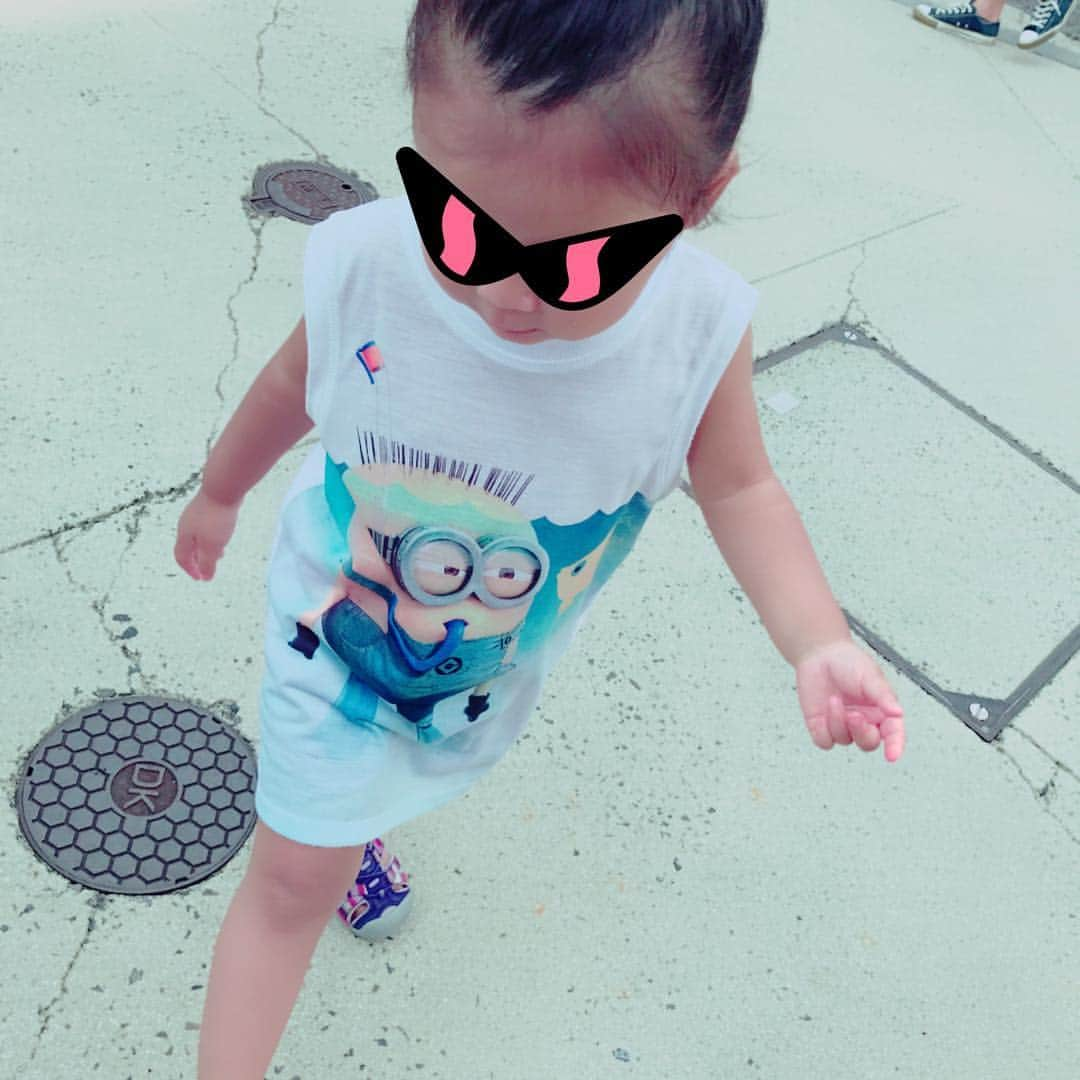 さがゆりこさんのインスタグラム写真 - (さがゆりこInstagram)「USJ outfit! #minions #H&M #boys t shirt #5years  #dress」7月13日 21時45分 - sagayuriko1