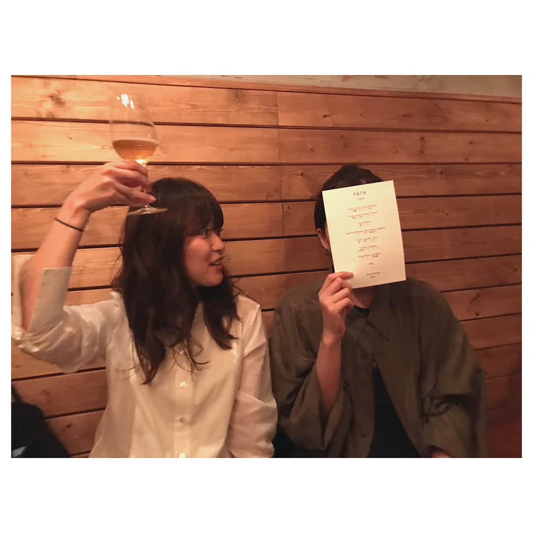 ラブリさんのインスタグラム写真 - (ラブリInstagram)「・ まいこの誕生日会 親友3人、喜んでくれてなにより PATHで」7月14日 2時32分 - loveli_official