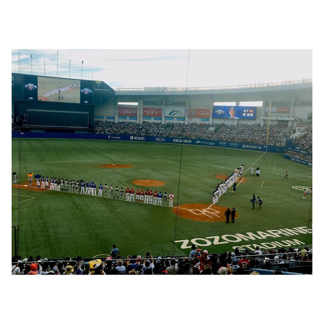 上村彩子さんのインスタグラム写真 - (上村彩子Instagram)「プロ野球のオールスターゲーム！ まもなく始まります⚾️ 今日のS☆1は、音楽の日のため23:30〜ちょっと短い時間で放送です！  #プロ野球#オールスター#オールスターゲーム #zozoマリン」7月15日 18時00分 - saekokamimura