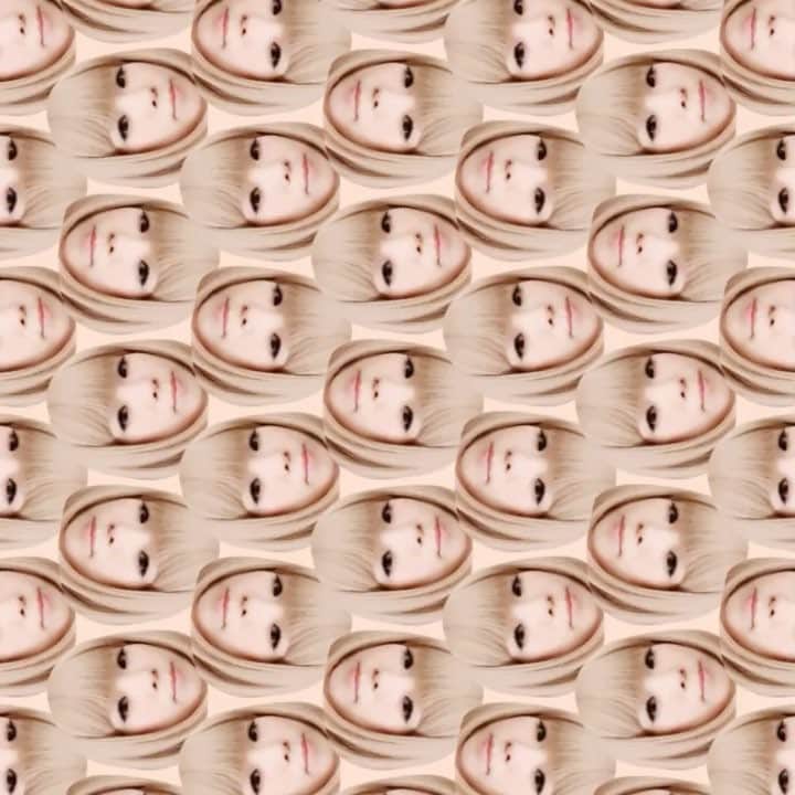 こしじまとしこのインスタグラム：「おはよ〜💫💫💫 . . . . . . #patternator  #密度」